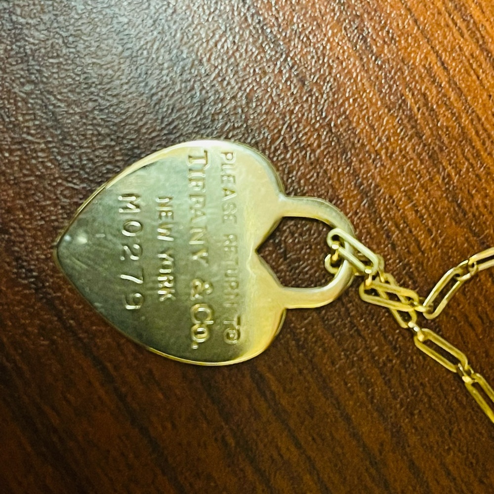 Tiffany & Co 14k Gold Return to Tiffany Heart Dog Tag